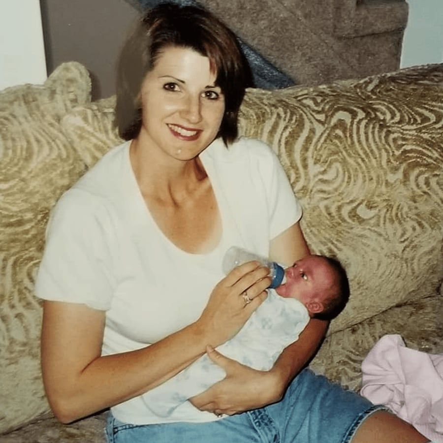 Suzanne Hobbs feeding Lillie as a newborn in 2003.